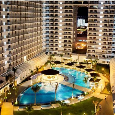 Kathys Crib At Shell Residences Manila Kültér fotó