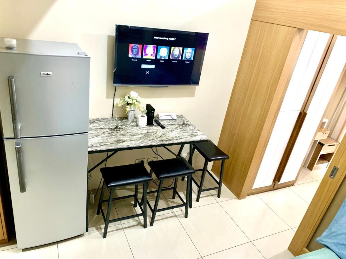Kathys Crib At Shell Residences Manila Kültér fotó